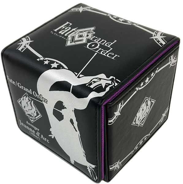 合皮製デッキケース Fate/Grand Order「アヴェンジャー/ジャンヌ・ダルク〔オルタ〕」シルバーVer.