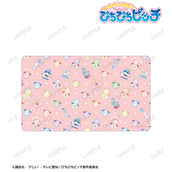 アニメ「ぴちぴちピッチ」 モチーフ柄 マルチデスクマット