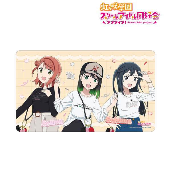 ラブライブ！虹ヶ咲学園スクールアイドル同好会 描き下ろし 高咲侑＆上原歩夢＆優木せつ菜 おそろいコーデ マルチデスクマット