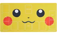 ポケモンカードゲーム ラバープレイマット ピカチュウフェイス ポケモンセンター限定