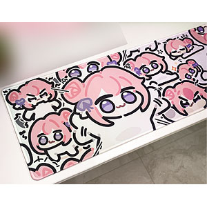 勝利の女神:NIKKE × KAKAO FRIENDS デスクマット Doro